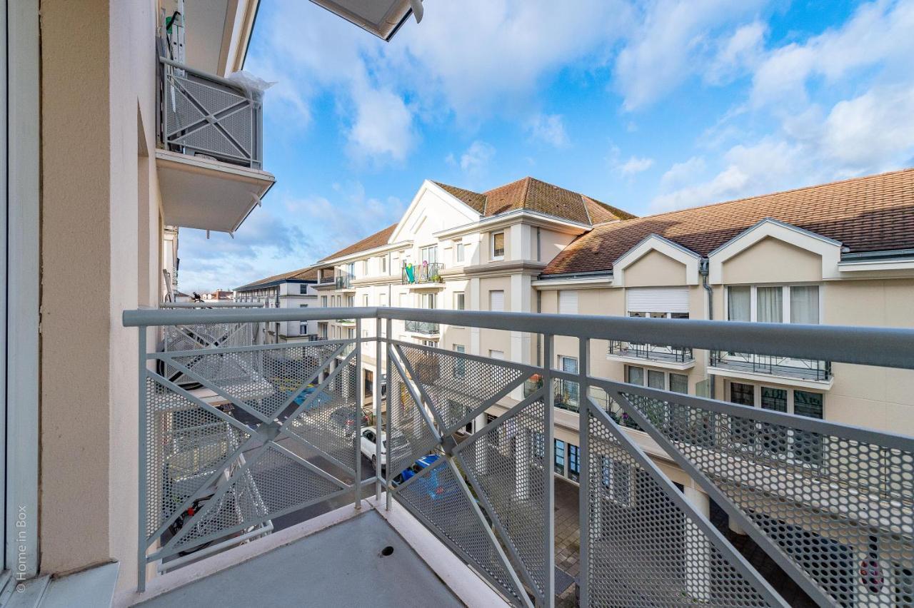 Magnifique Appartement Proche Gare - 8Min Disney Бюсси-Сен-Жорж Экстерьер фото